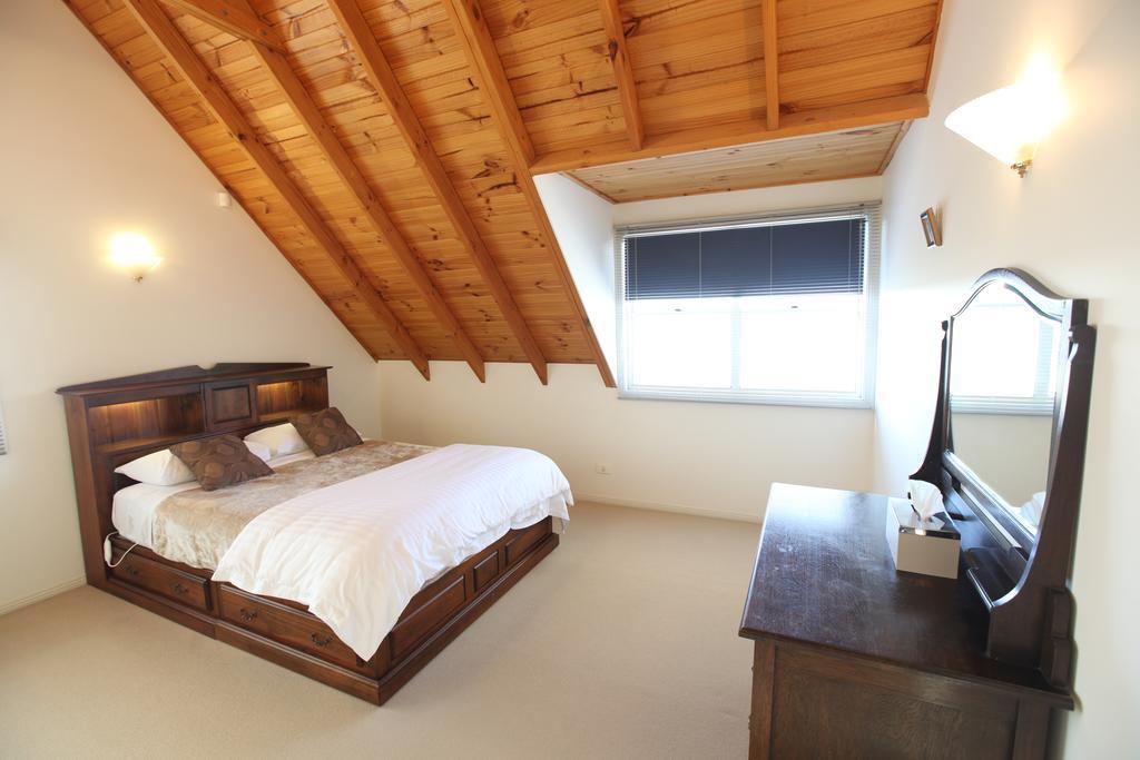The Residence @ Elbourne Wines Lovedale Buitenkant foto